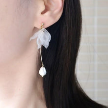 將圖片載入圖庫檢視器 浪漫風格花瓣造型耳環
