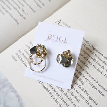 將圖片載入圖庫檢視器 【人氣款】時尚金屬不對稱造型耳環